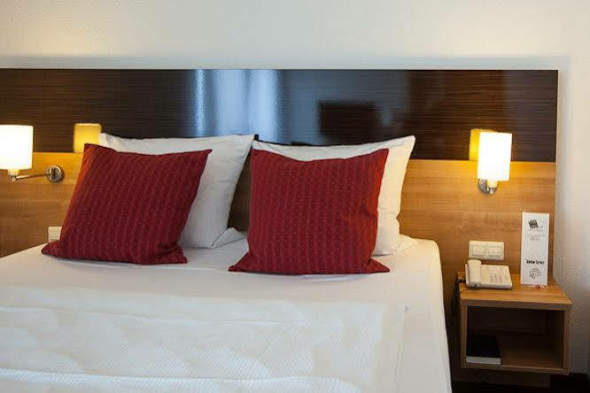 Centro Hotel U-No1, Trademark Collection By Wyndham Гросбетлинген Экстерьер фото